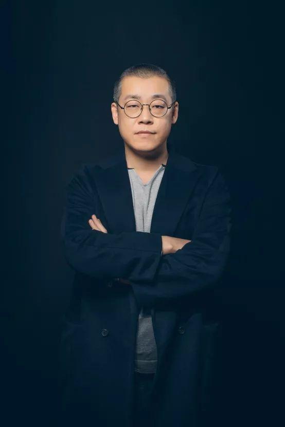 李笑来出任香港上市公司雄岸科技（1647.HK）执行董事 、联席CEO