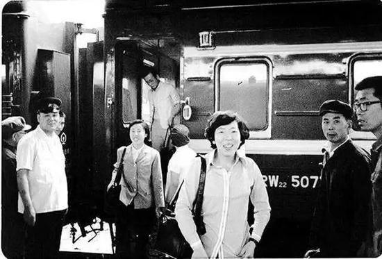 「老闆」來了：這群香港人的1978