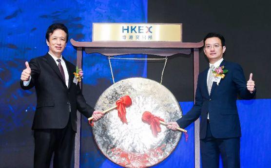 寶龍商業(01691.HK)，12月30日在香港成功掛牌上市，募資 14.25 億港元